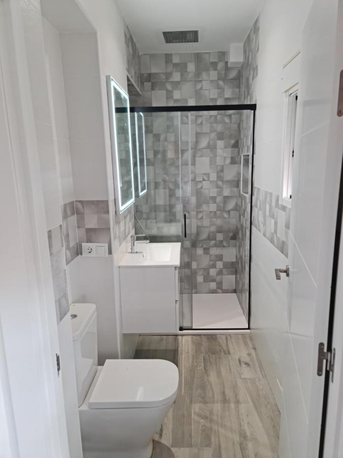 Apartamento Luxury Suite Huelva Zona Centro Extérieur photo